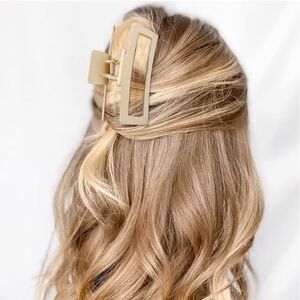 Extra Large Claw Clip - Cream (5") - CANITOR